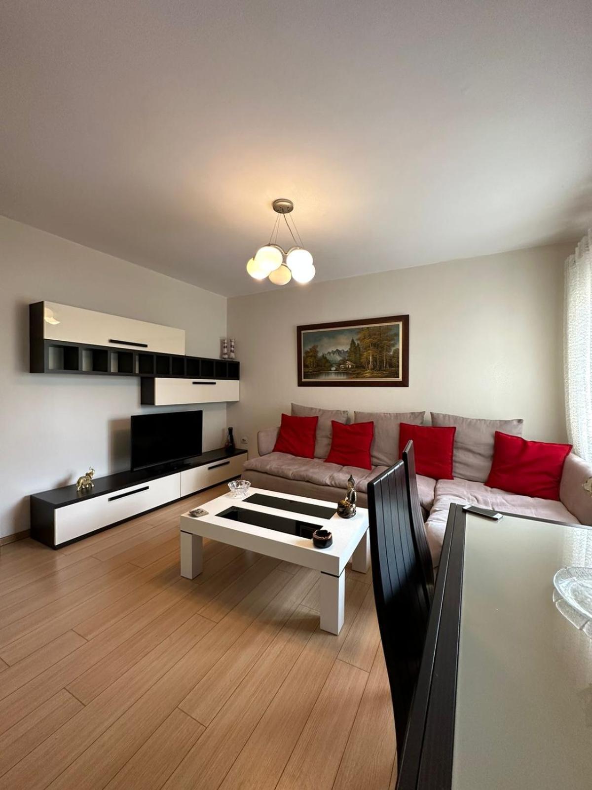 Blloku Family Apartment Tirana Exterior foto